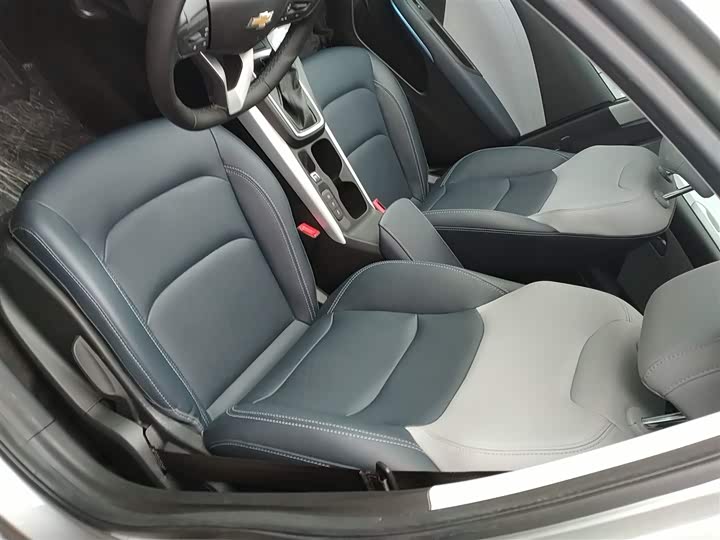 Фото 15 - Chevrolet Monza