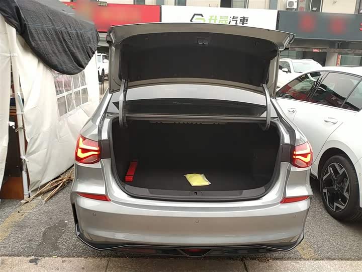 Фото 19 - Chevrolet Monza