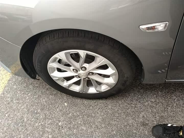 Фото 23 - Chevrolet Monza