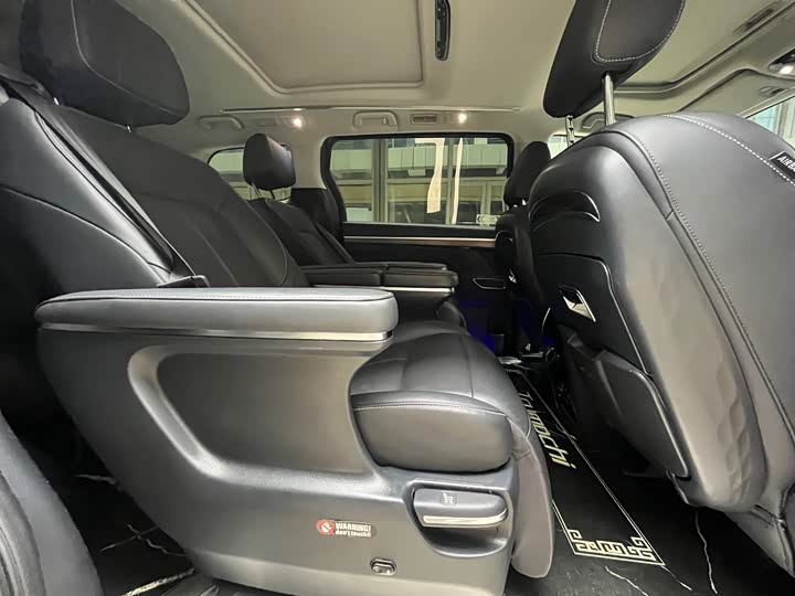 Фото 10 - GAC Trumpchi M8