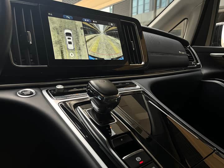 Фото 18 - GAC Trumpchi M8