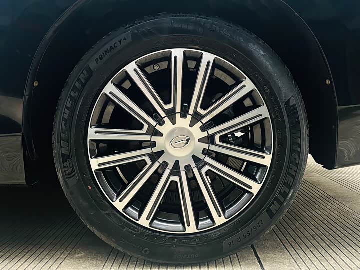 Фото 22 - GAC Trumpchi M8