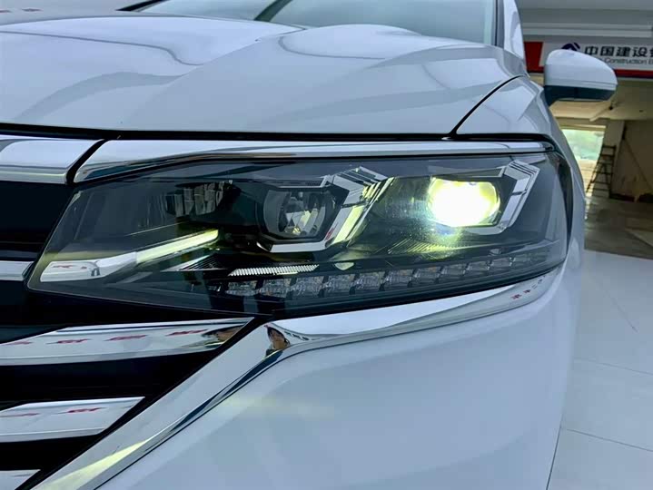 Фото 8 - Volkswagen Viloran