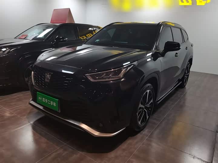 Фото 2 - Toyota Crown Kluger