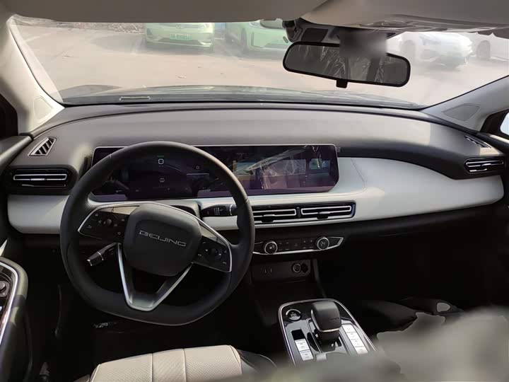 Фото 10 - Beijing EU5 Plus