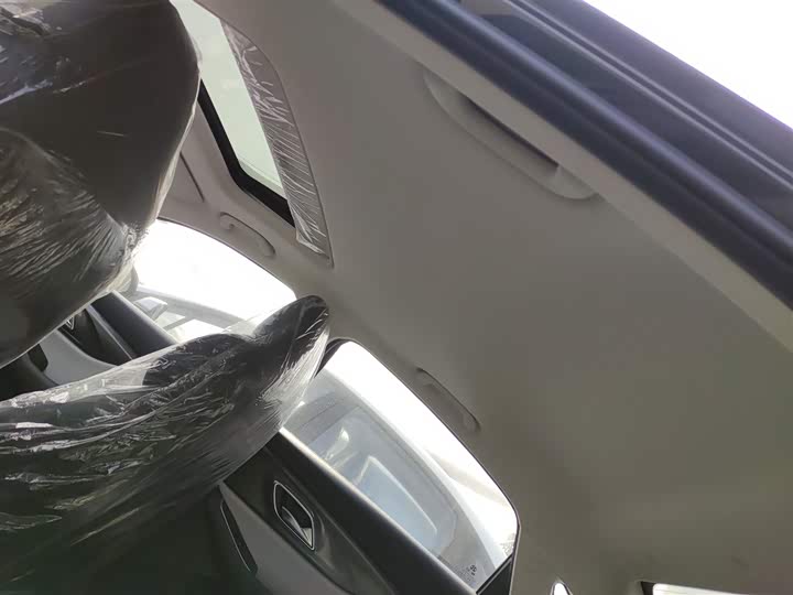 Фото 18 - Beijing EU5 Plus