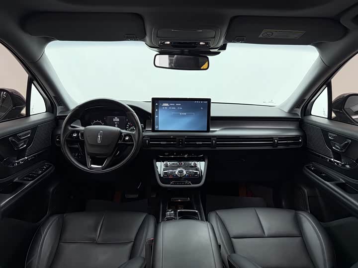 Фото 6 - Lincoln Corsair