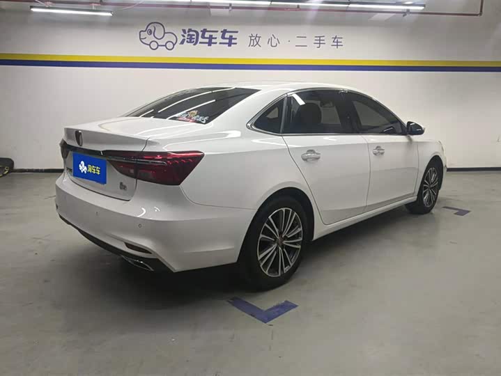 Фото 3 - Roewe i6