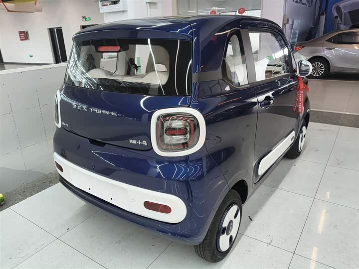 Фото 7 - Bestune Pony