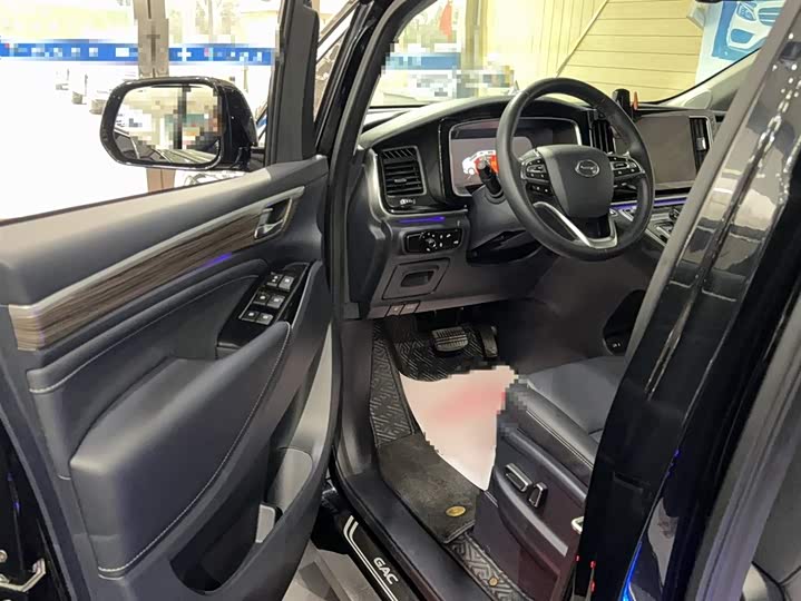 Фото 9 - GAC Trumpchi M8