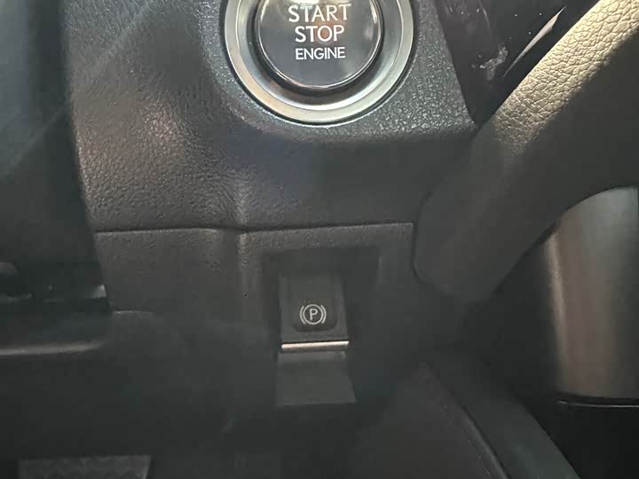 Фото 21 - Lexus ES