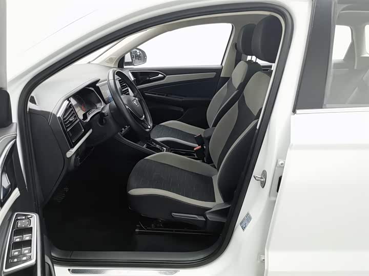 Фото 10 - Jetta VS7