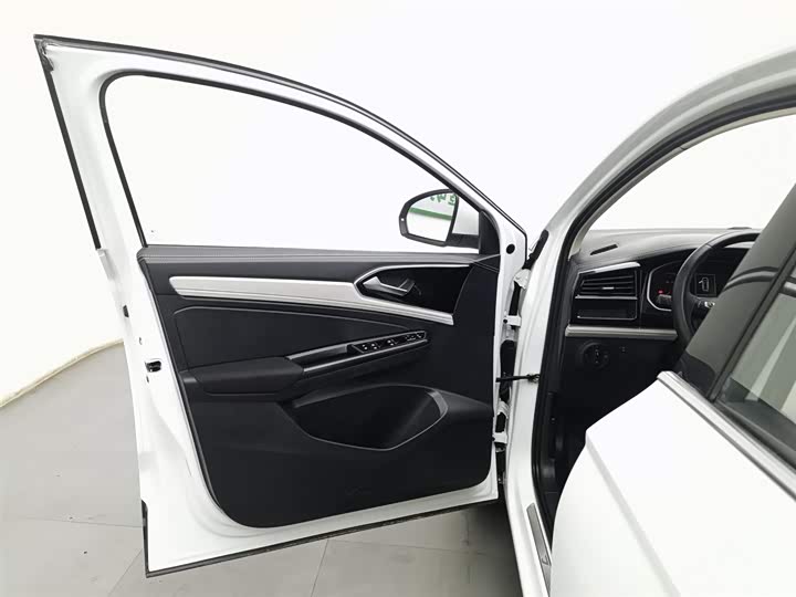 Фото 8 - Jetta VS7