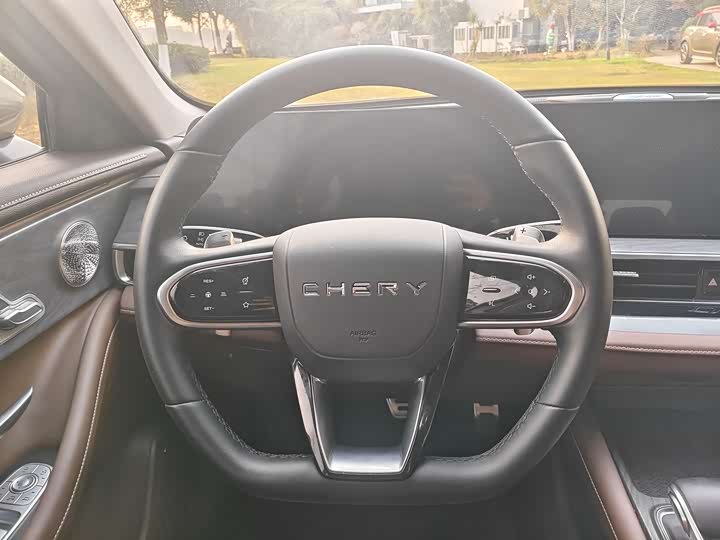 Фото 10 - Chery Arrizo 8