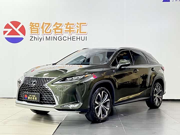 Фото 1 - Lexus RX