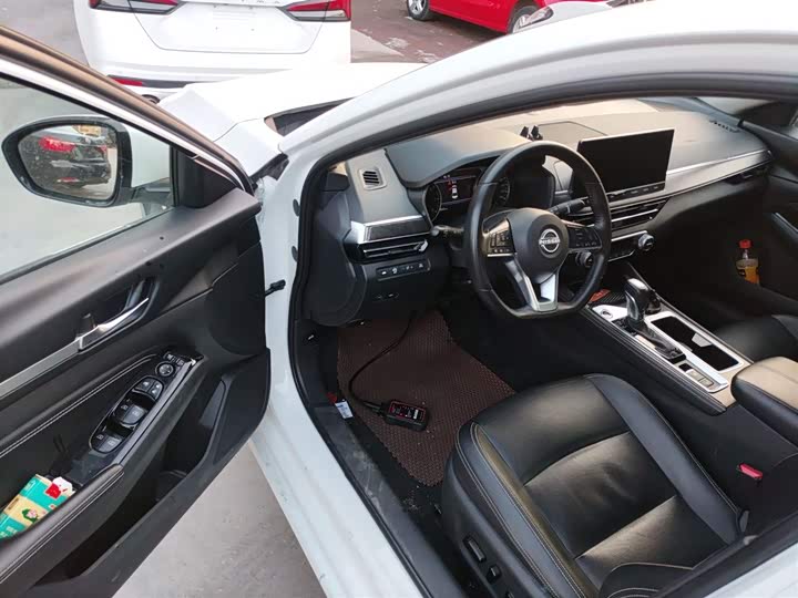 Фото 16 - Nissan Teana