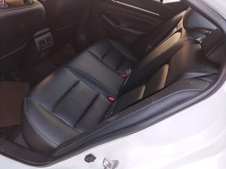 Фото 17 - Nissan Teana