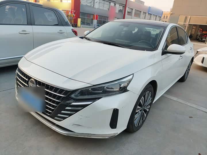 Фото 2 - Nissan Teana