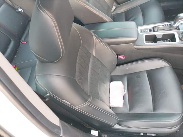 Фото 25 - Nissan Teana