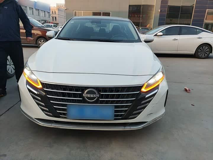 Фото 3 - Nissan Teana