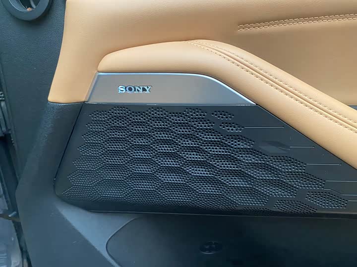 Фото 7 - Changan UNI-K