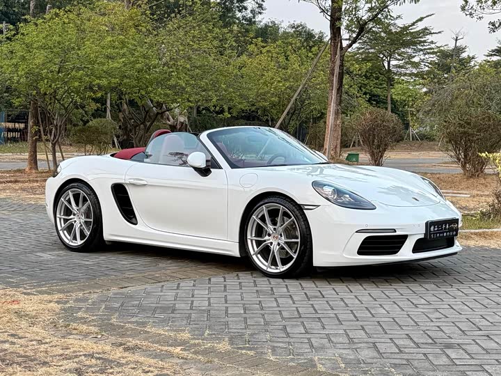 Фото 21 - Porsche 718