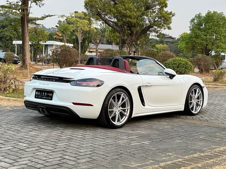 Фото 23 - Porsche 718