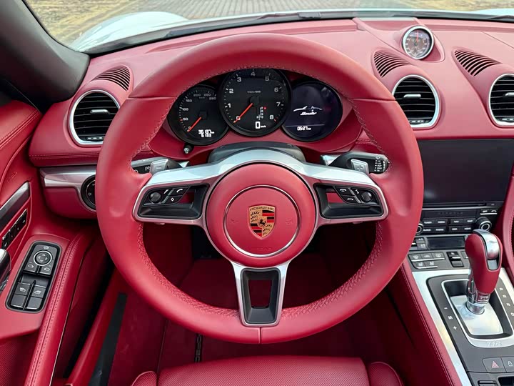 Фото 8 - Porsche 718