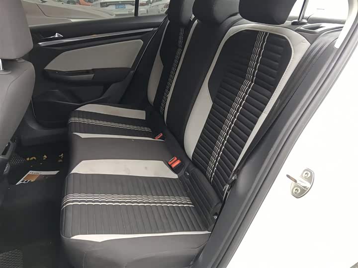 Фото 17 - Volkswagen Bora