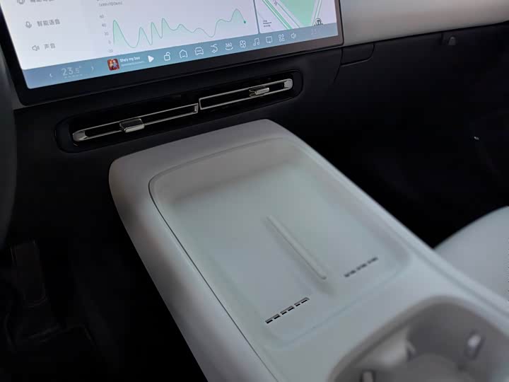 Фото 8 - XPeng F57