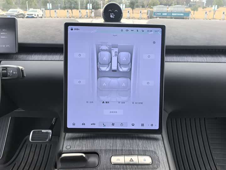 Фото 13 - Nio ET7