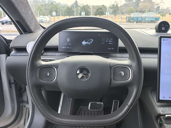 Фото 14 - Nio ET7