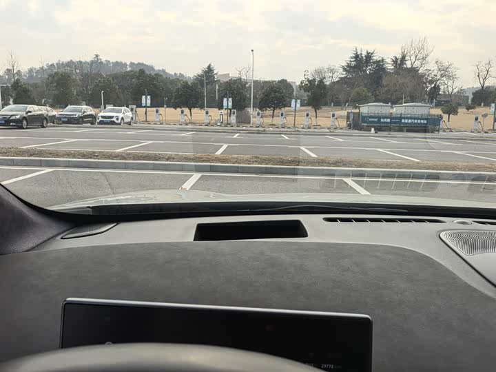 Фото 15 - Nio ET7