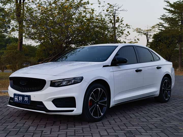 Фото 1 - Geely Preface