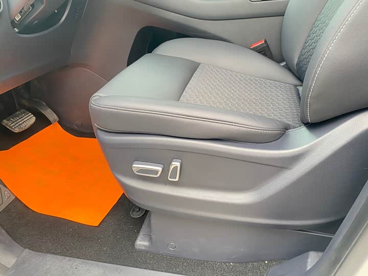 Фото 5 - GAC Trumpchi M8