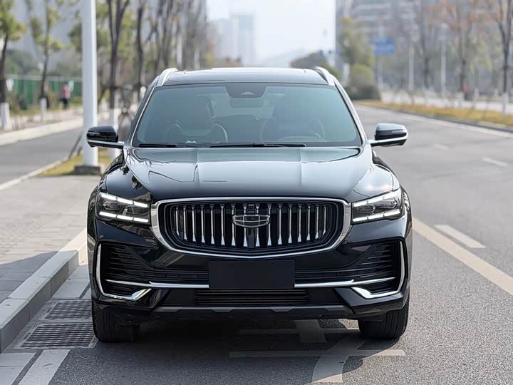 Фото 2 - Geely Monjaro