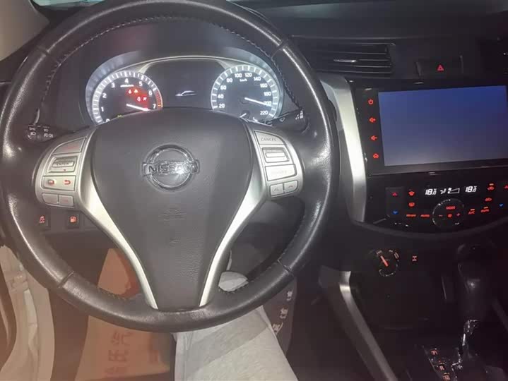 Фото 12 - Nissan Terra