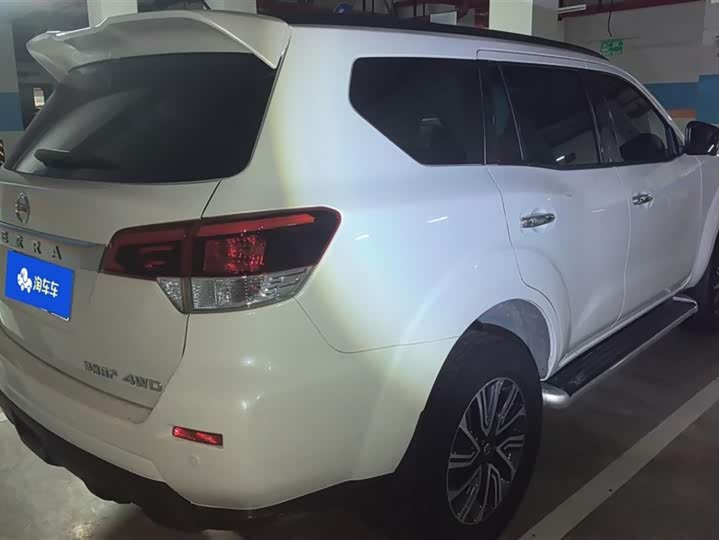 Фото 3 - Nissan Terra