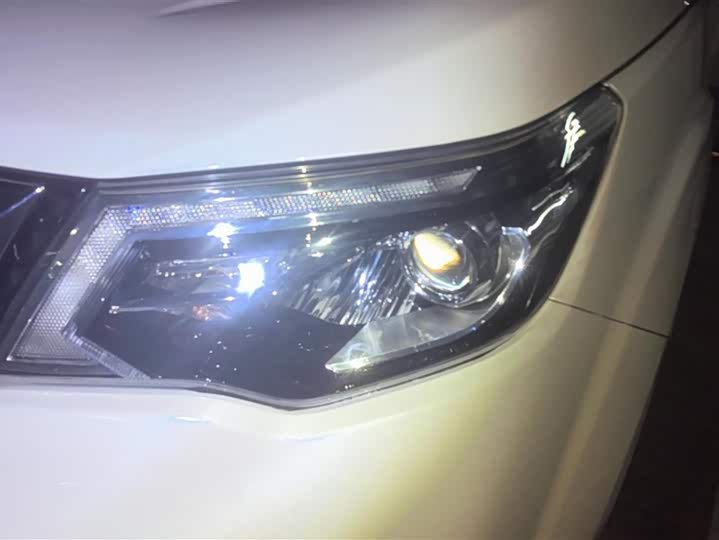 Фото 5 - Nissan Terra