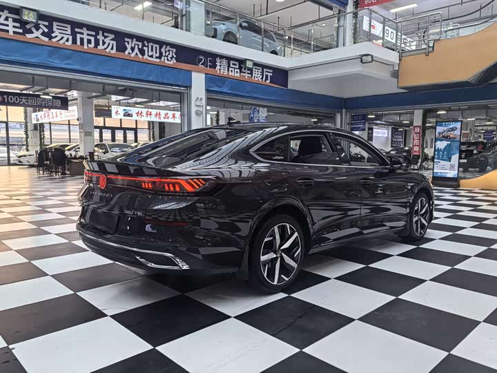 Фото 4 - Volkswagen Lamando L