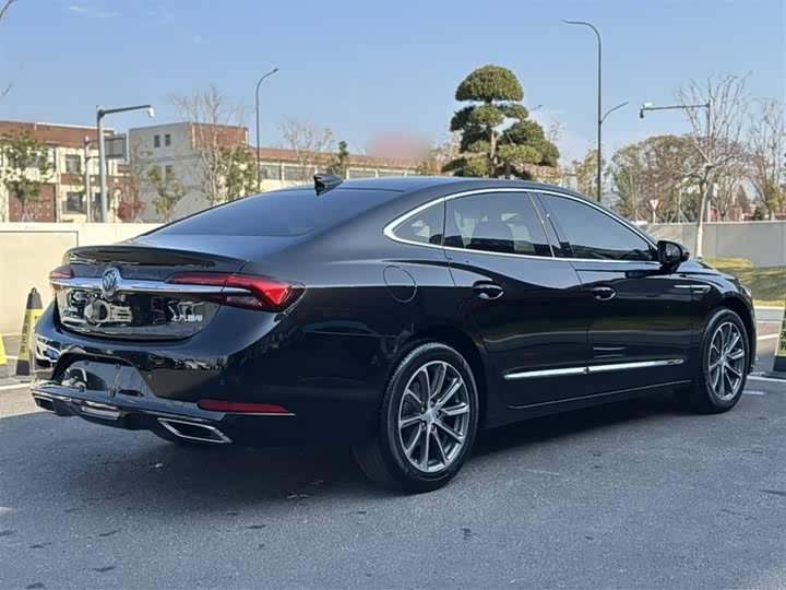 Фото 9 - Buick LaCrosse