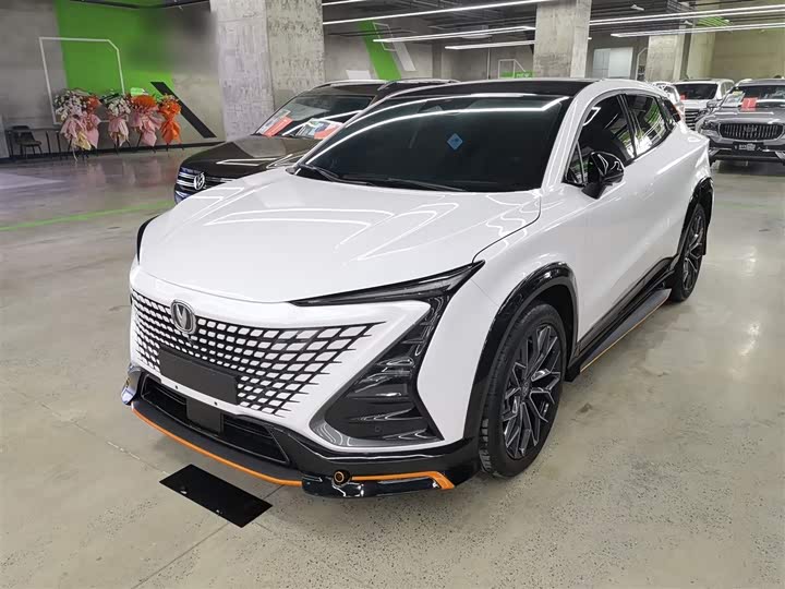 Фото 2 - Changan UNI-T