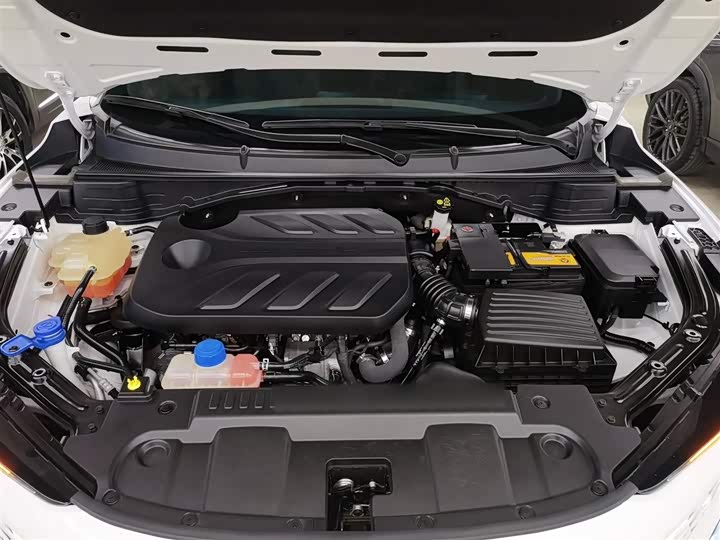 Фото 20 - Changan UNI-T