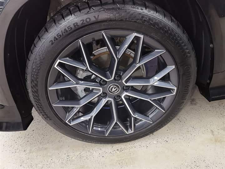 Фото 23 - Changan UNI-T