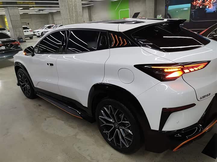 Фото 5 - Changan UNI-T