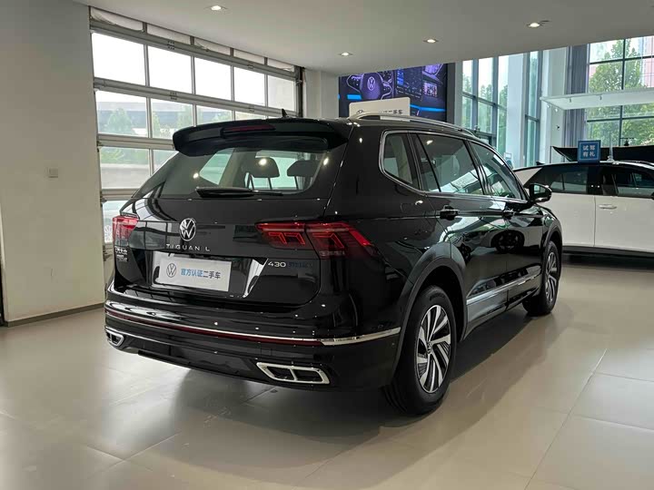 Фото 7 - Volkswagen Tiguan L Hybrid