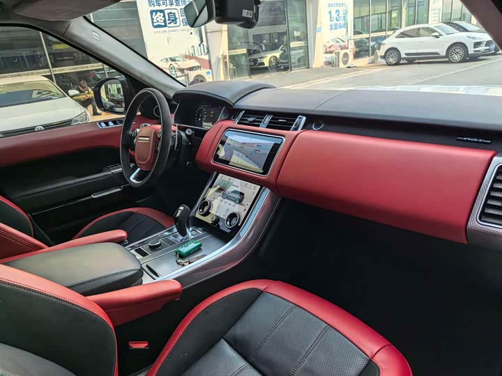 Фото 8 - Land Rover Range Rover Sport