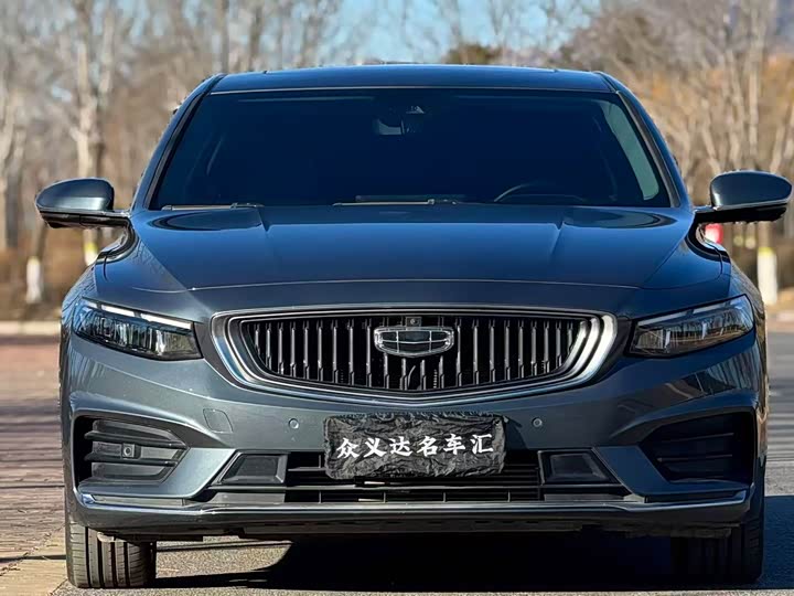 Фото 2 - Geely Preface