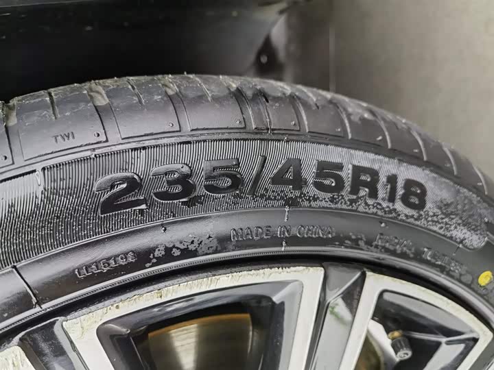 Фото 24 - Volvo S60 Hybrid