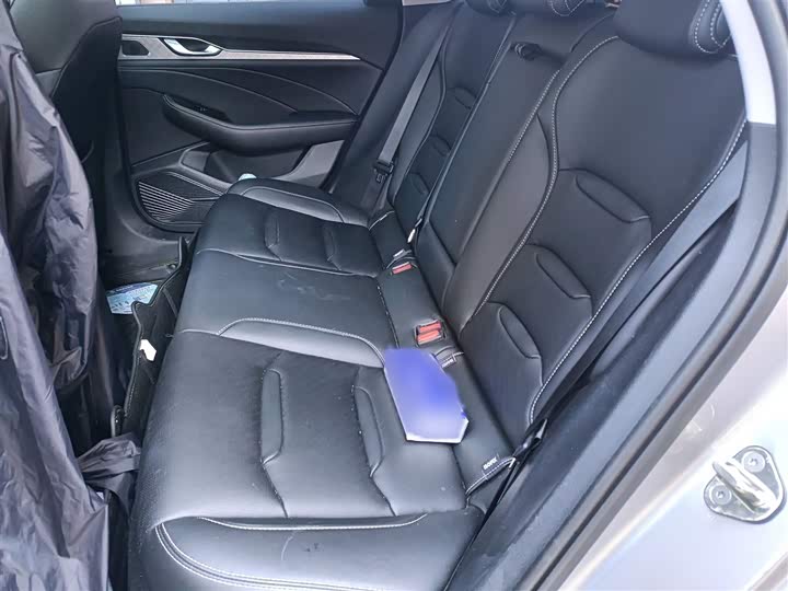 Фото 15 - Geely Preface